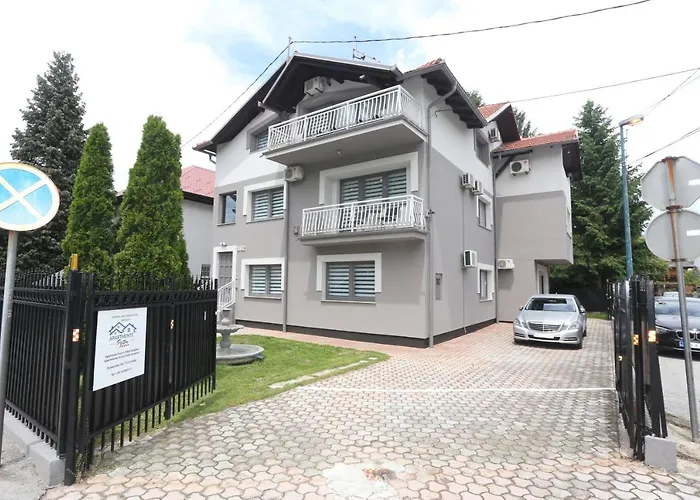 Pejton Ilidza Hotel *