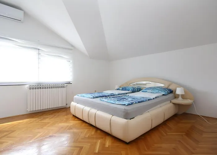 Pejton Ilidza * Sarajevo