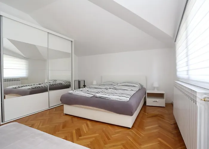 Pejton Ilidza * Sarajevo